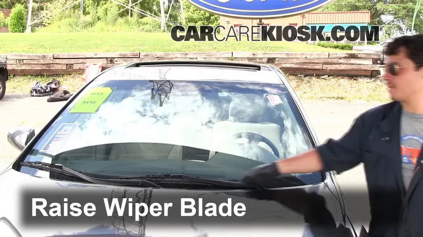 2009 Toyota Camry Hybrid 2.4L 4 Cyl. Windshield Wiper Blade (Front)